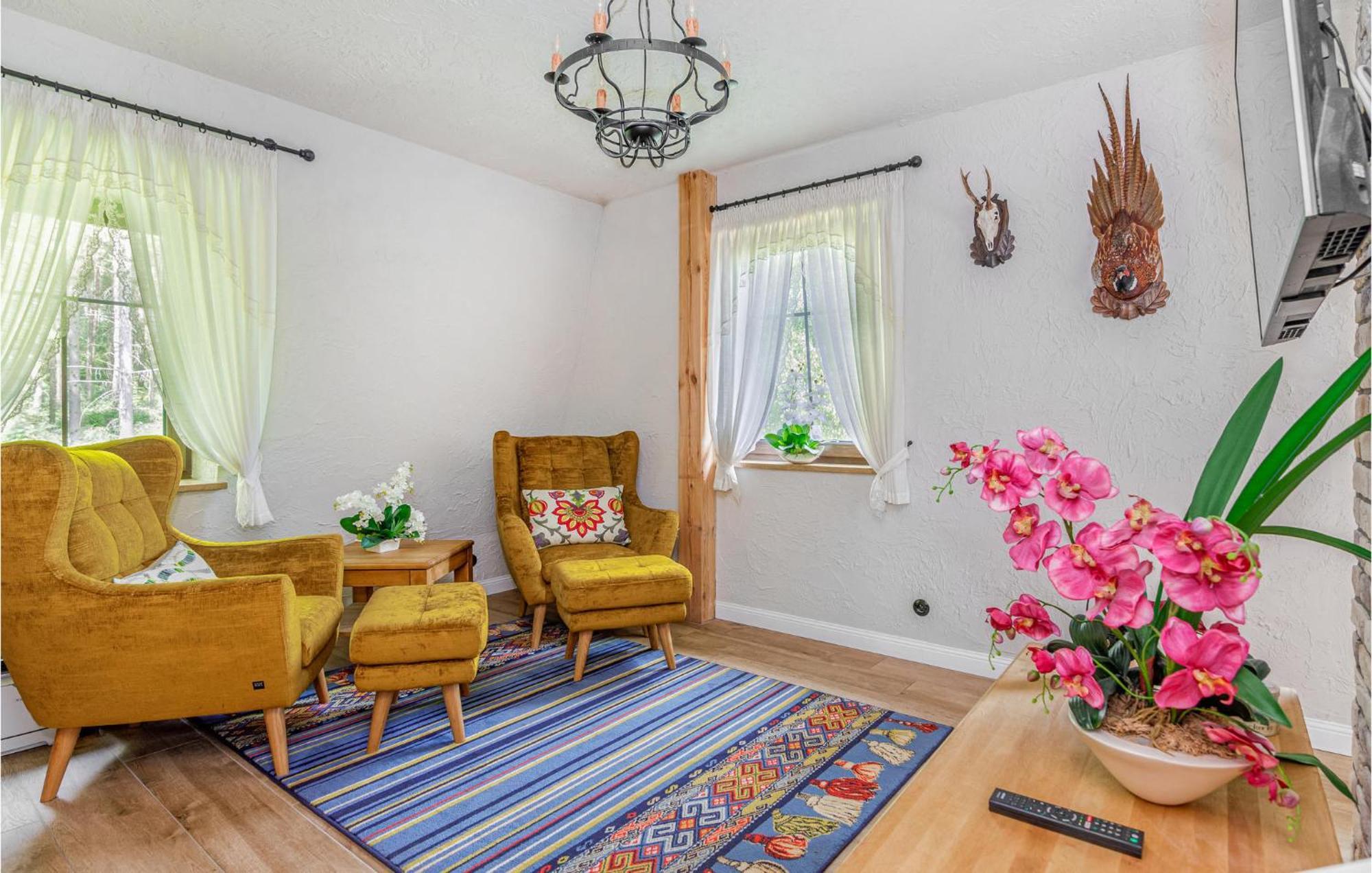 Amazing Home In Gniewino With Kitchen Dış mekan fotoğraf